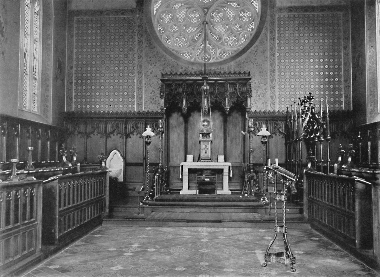 The Chancel ، الكنيسة الرسولية الكاثوليكية ، ألبوري بارك ، 1904 بواسطة غير معروف