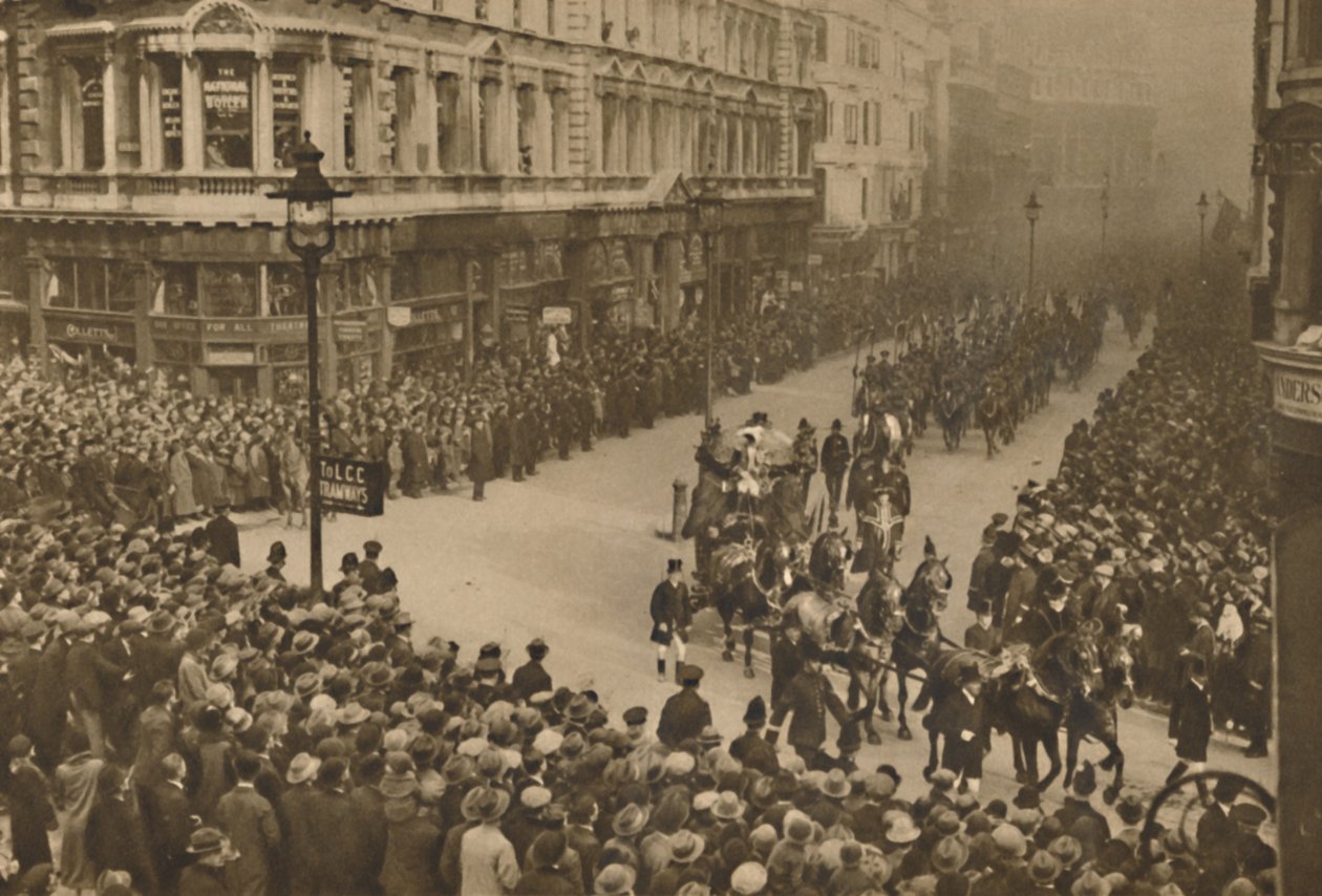 The City Lines Queen Victoria Street لمشاهدة عمدة اللورد الجديد وموكبته ، c1935. بواسطة غير معروف