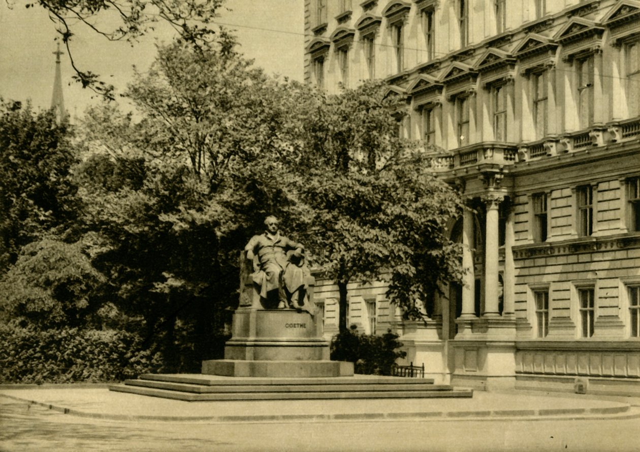 نصب جوته ، فيينا ، النمسا ، c1935. بواسطة غير معروف