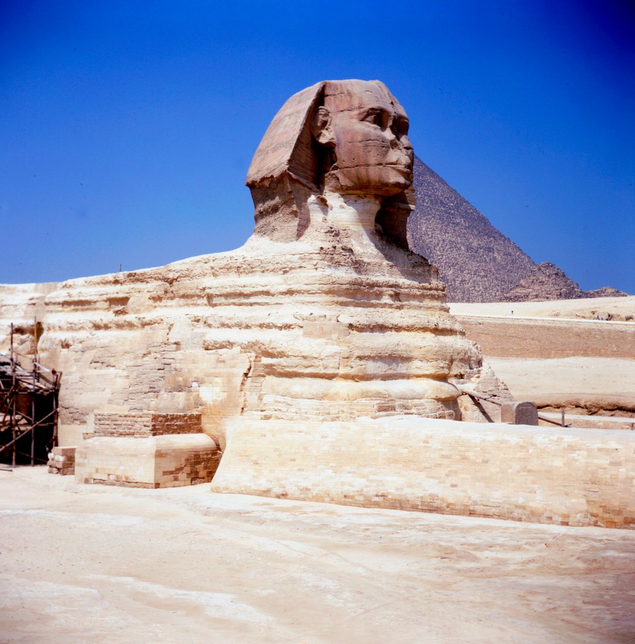 أبو الهول بالجيزة ، مصر القديمة ، c2550 قبل الميلاد بواسطة غير معروف