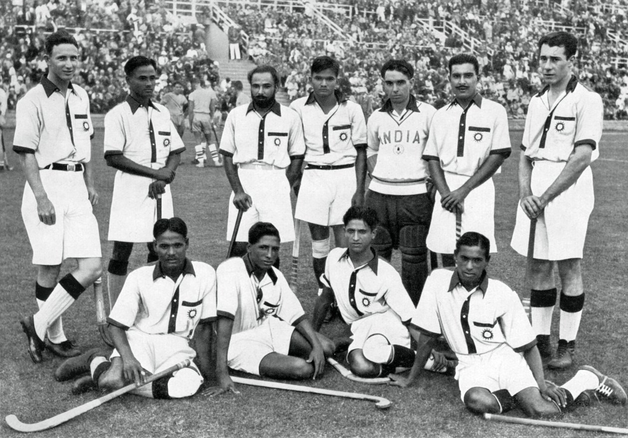 فريق الهوكي الهندي ، الفائزون بالميدالية الذهبية ، أولمبياد برلين ، 1936 بواسطة غير معروف