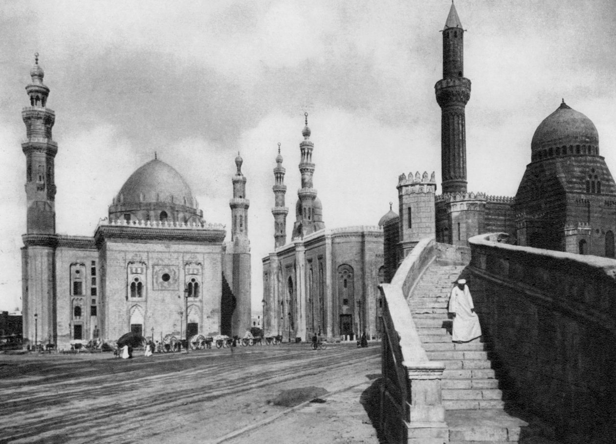 مساجد السلطان حسن والرفاعي ، القاهرة ، مصر ، العشرينيات بواسطة غير معروف