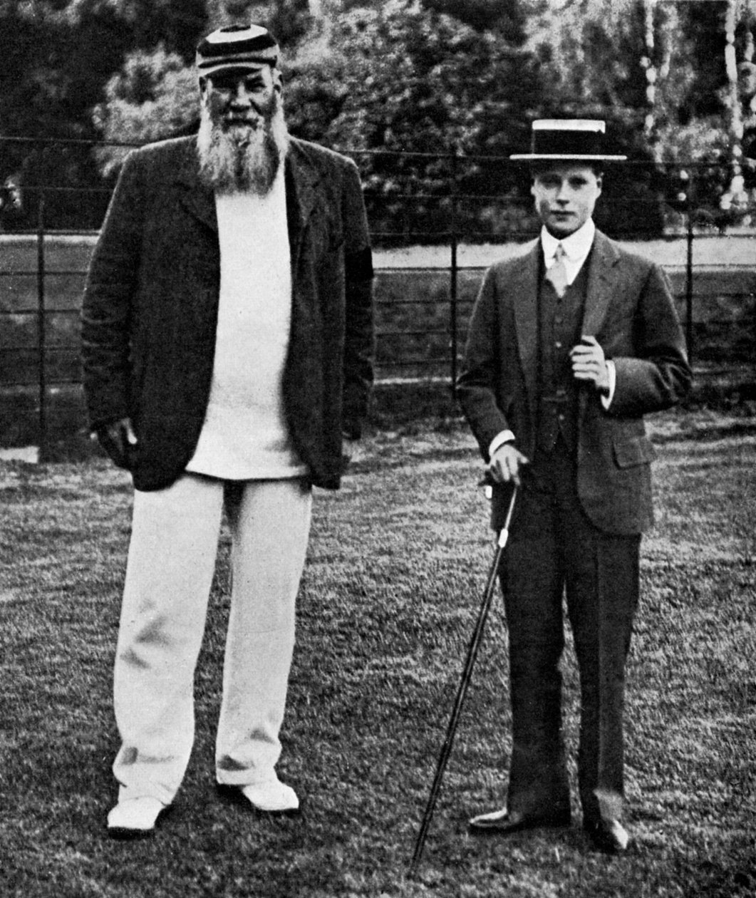 أمير ويلز و WG Grace ، 1911 1951 بواسطة غير معروف