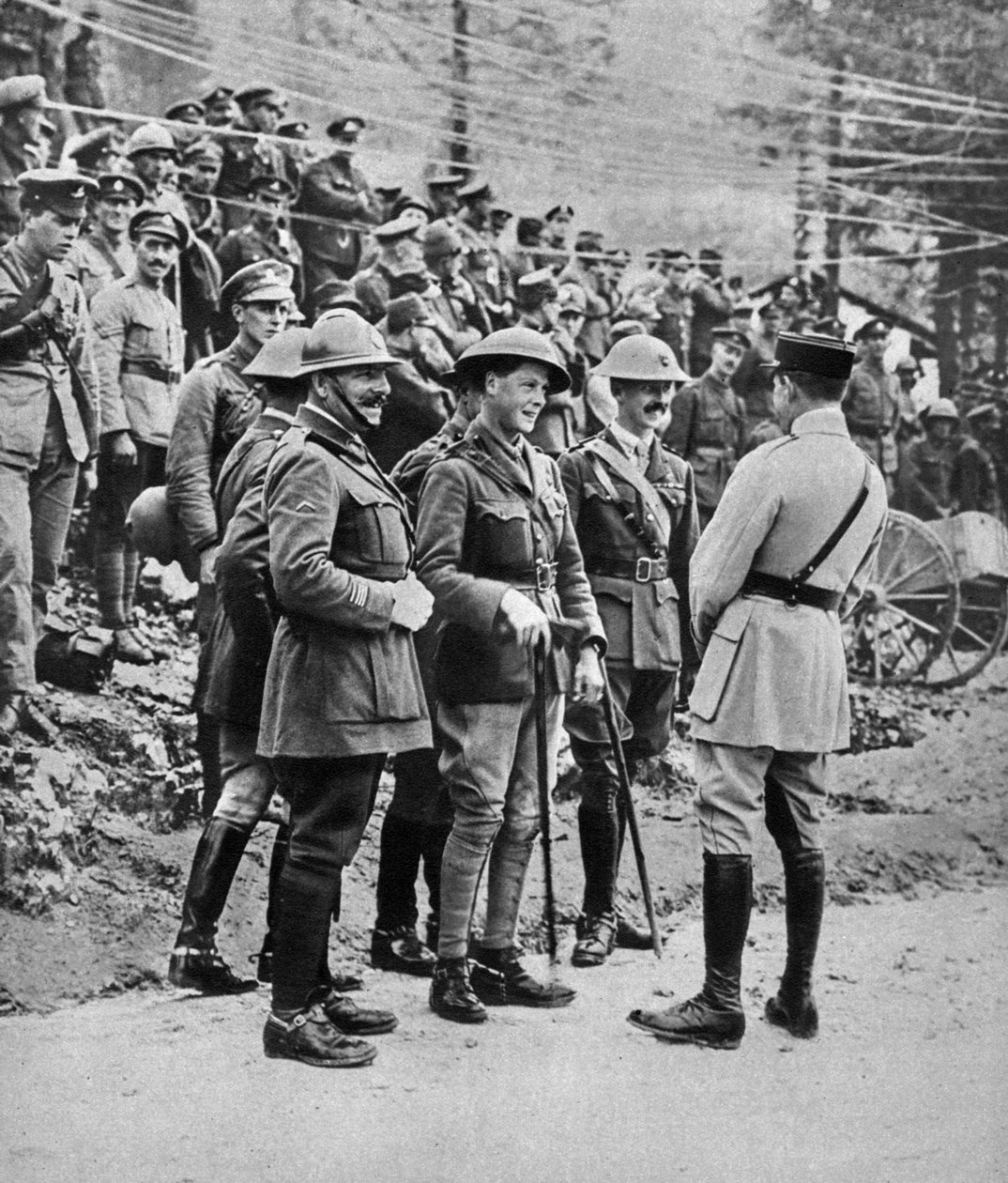 أمير ويلز على الجبهة الإيطالية ، 1917 بواسطة غير معروف