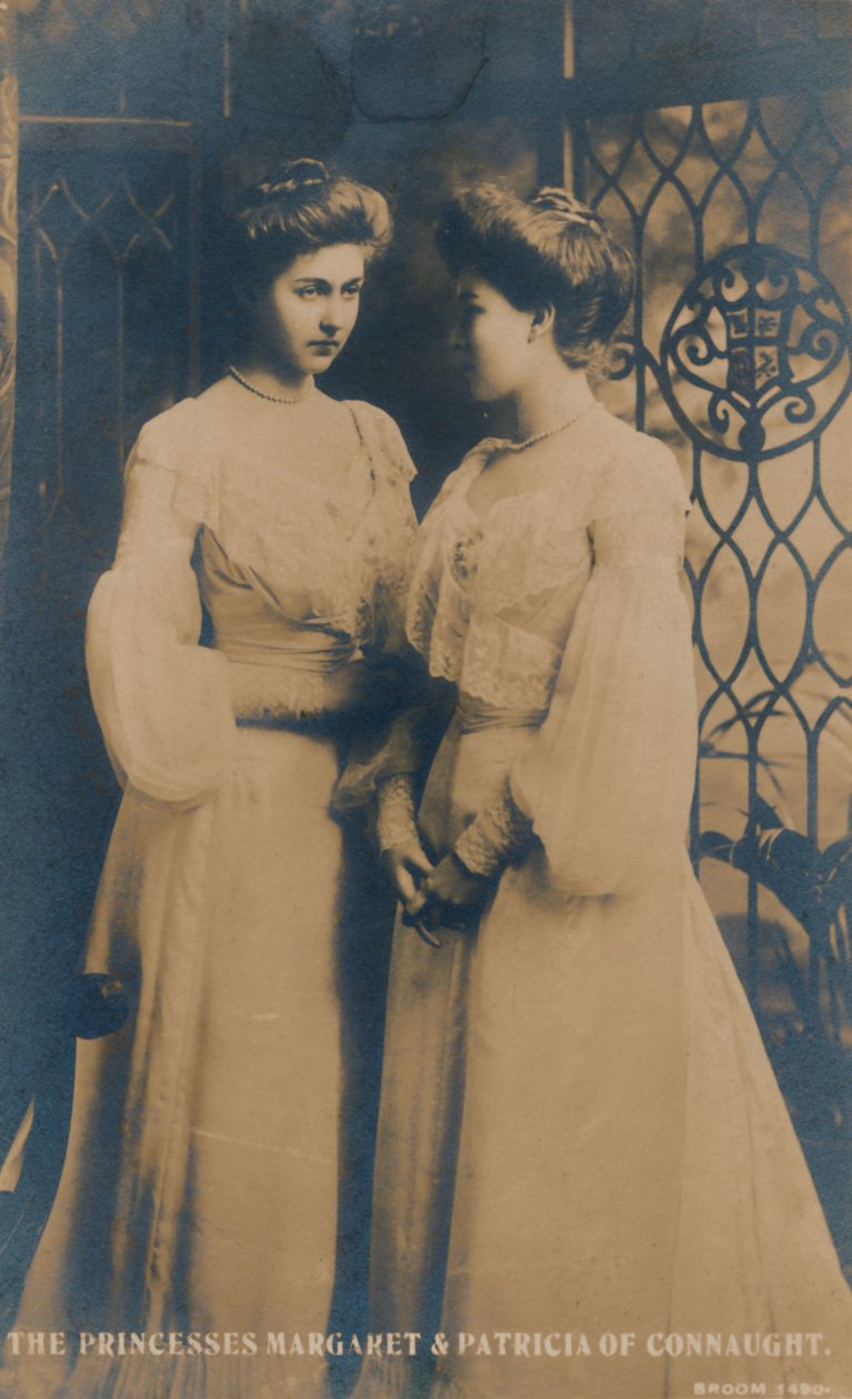 الأميرات مارجريت وباتريشيا كونوت ، c1900. بواسطة غير معروف