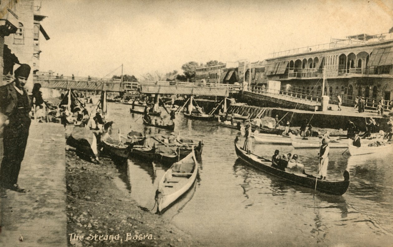 ستراند ، البصرة ، c1918-c1939. بواسطة غير معروف