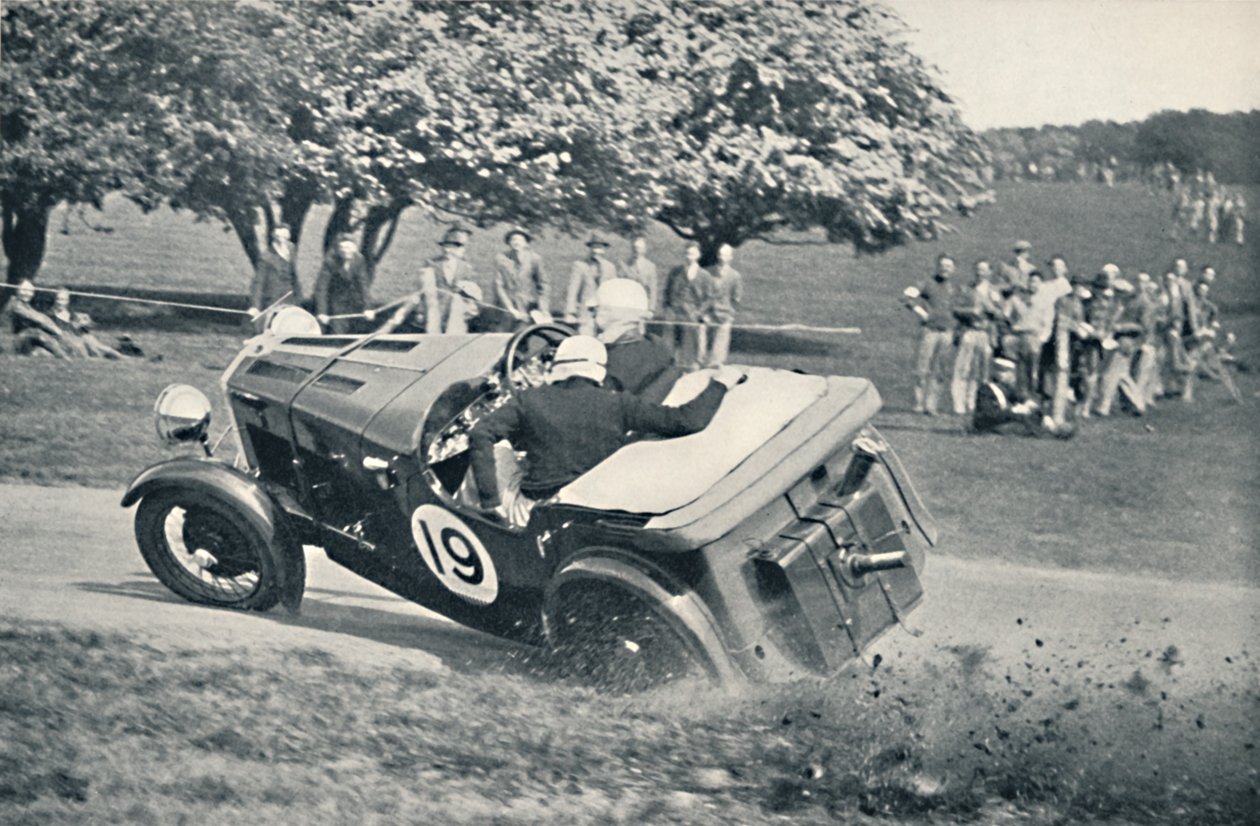 بداية التسرب في دونينجتون بارك ، 1937 بواسطة غير معروف
