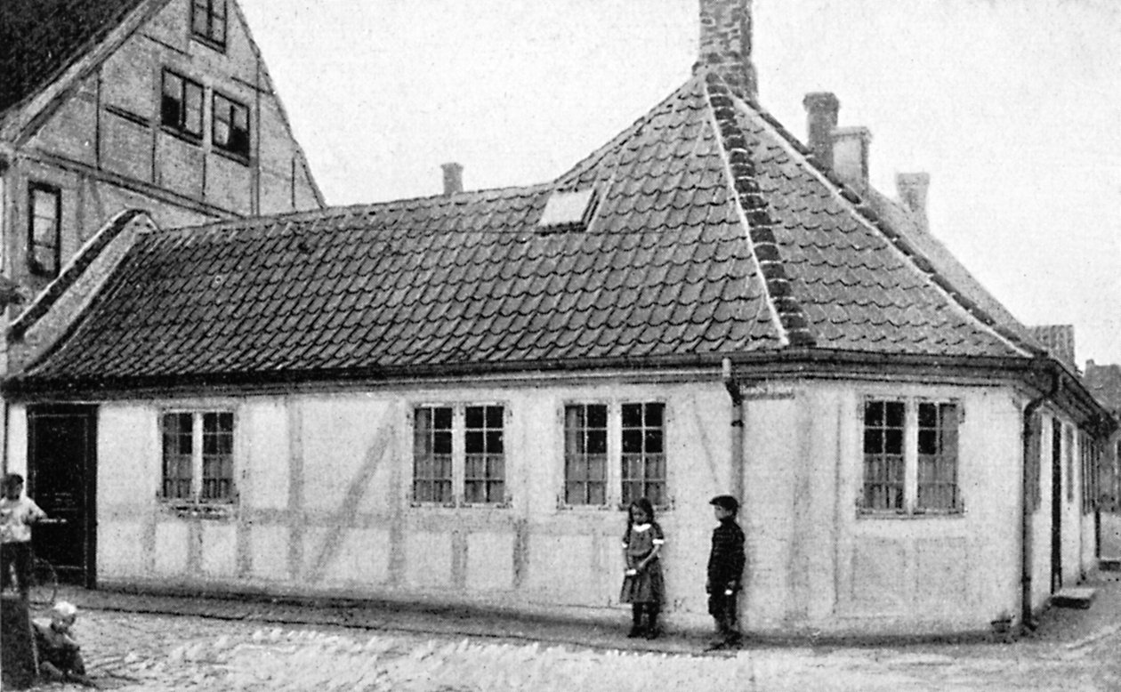مسقط رأس هانز أندرسون ، أودنسي ، الدنمارك ، عام 1920 بواسطة غير معروف