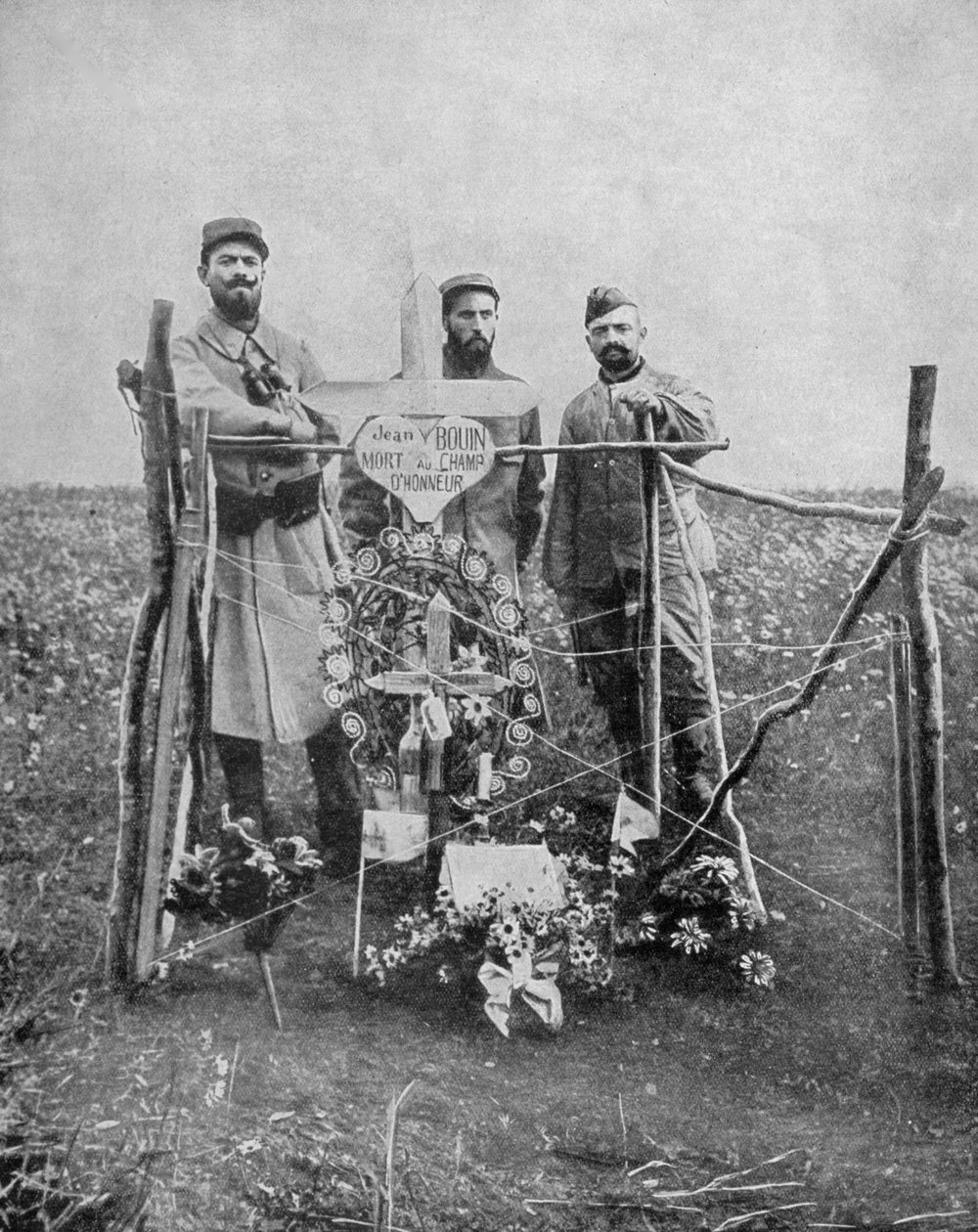 قبر الرقيب جان بوان ، جندي فرنسي ، فرنسا ، الحرب العالمية الأولى ، 1915 بواسطة غير معروف