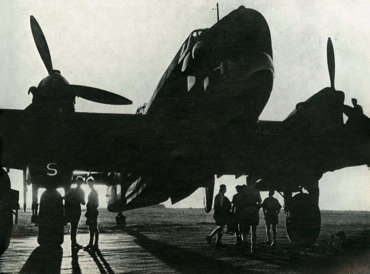 كان تشغيل البريد إلى بنغازي ممكنًا الآن ، c1942-1943 ، 1945. بواسطة غير معروف