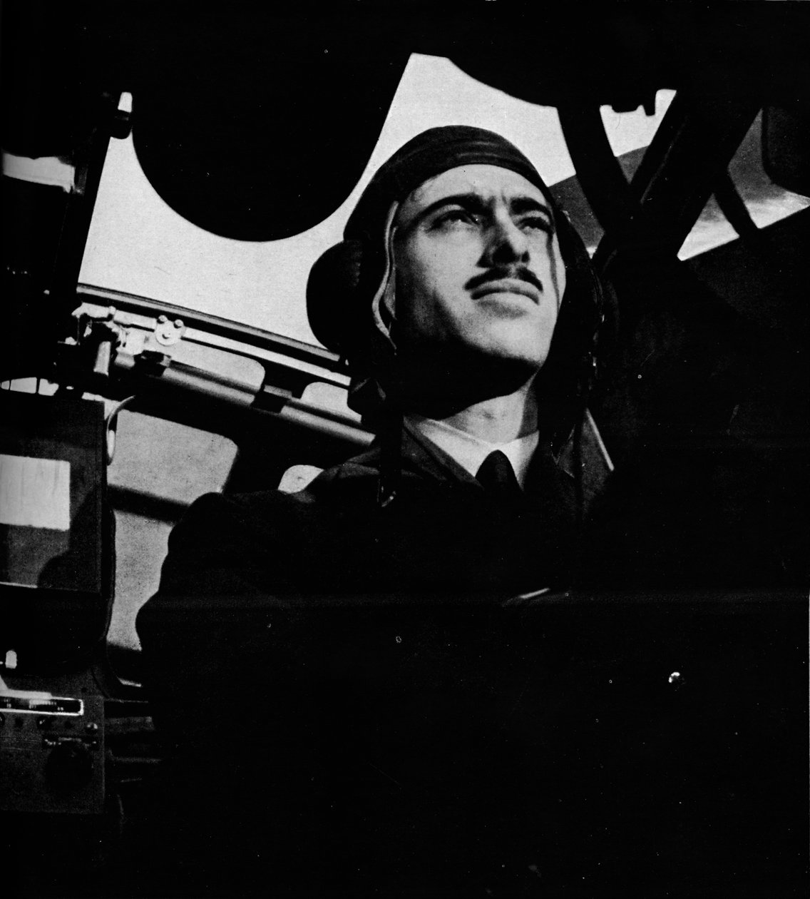 طيار طائرة القيادة الساحلية البريطانية ، c1940 1943 بواسطة غير معروف