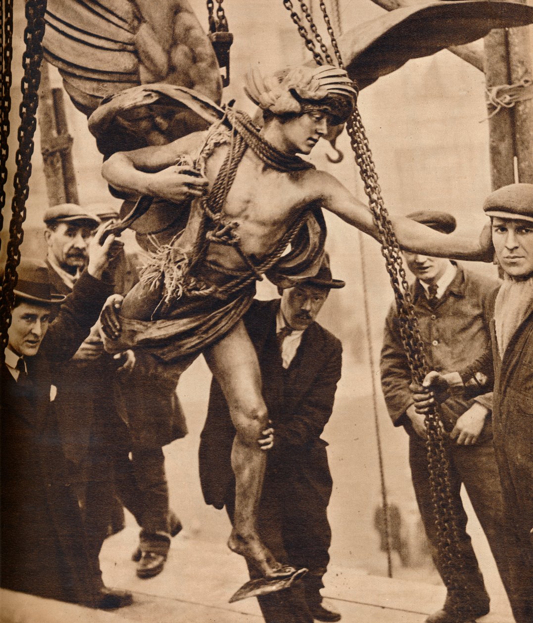 إزالة إيروس ، 1925 ، 1938 بواسطة غير معروف