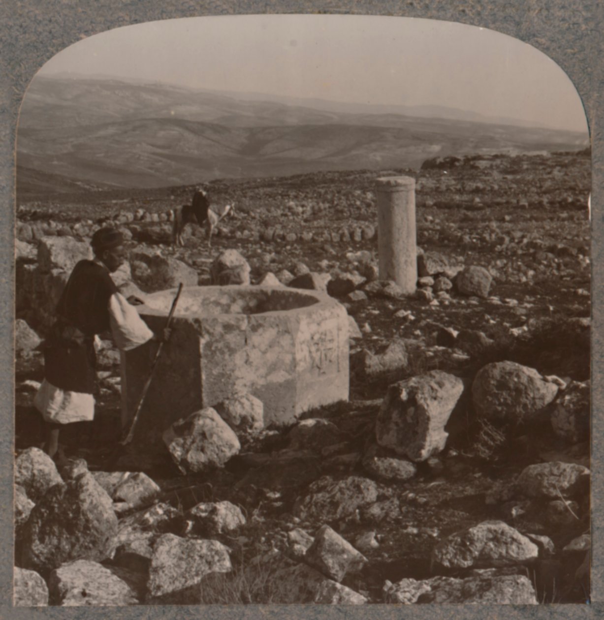 أنقاض تقوع ، c1900 بواسطة غير معروف