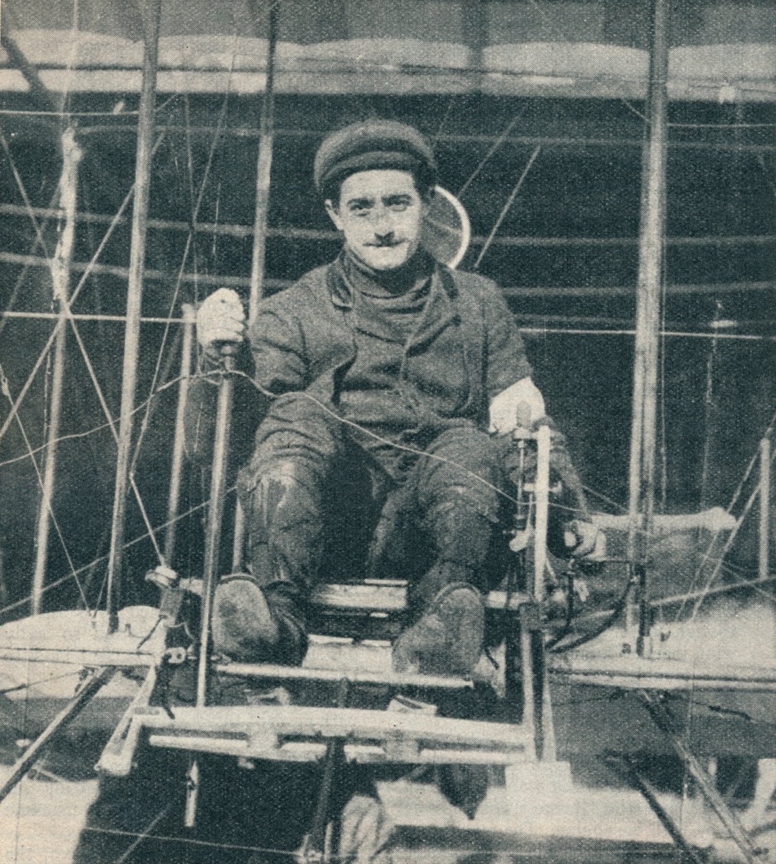 الفائز بجائزة 10000 جنيه إسترليني للرحلة من لندن إلى مانشستر ، 1910 م 1937 بواسطة غير معروف