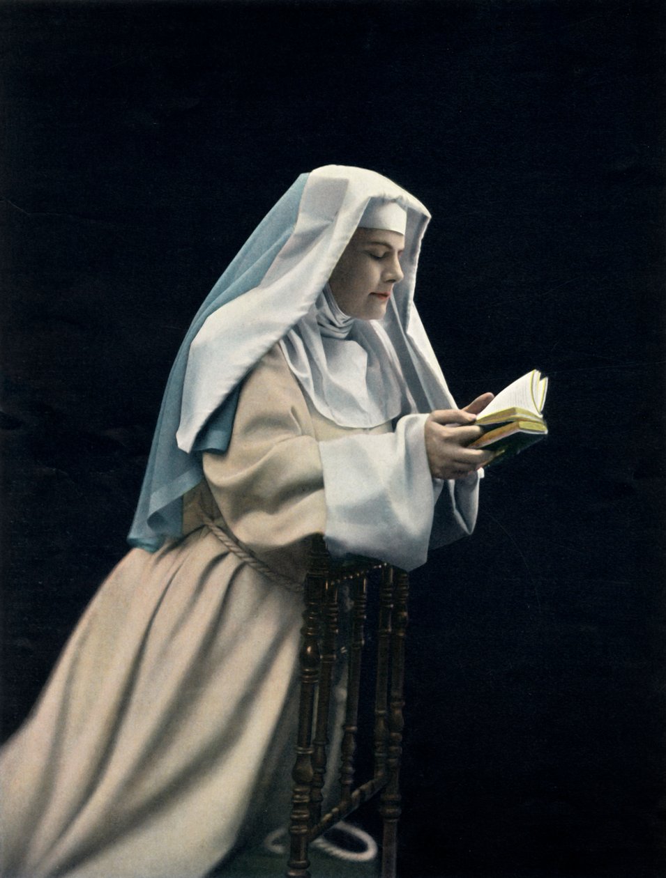 المسرح الوطني أوبرا كوميك. - الملكة فاميت - مجرد أجرامانتا - الآنسة ج. باساما ، 1904. بواسطة غير معروف