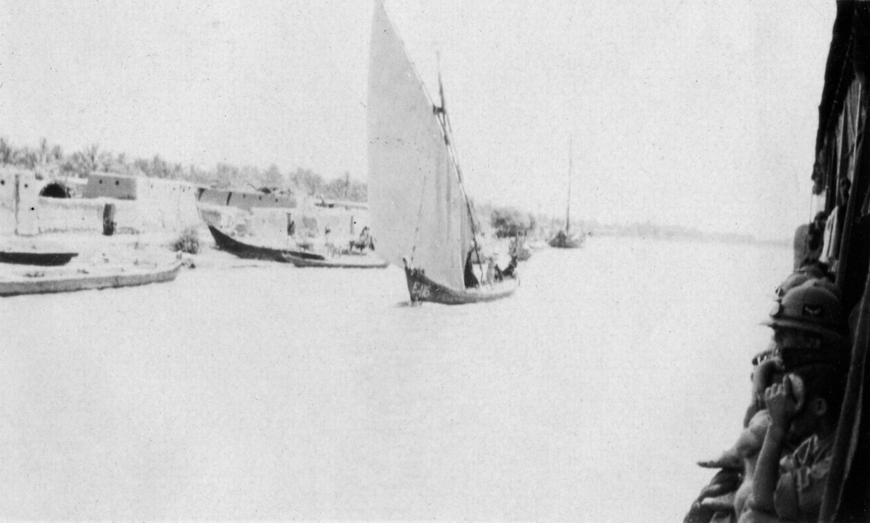 نهر دجلة ، بغداد ، العراق ، 1917-1919 بواسطة غير معروف
