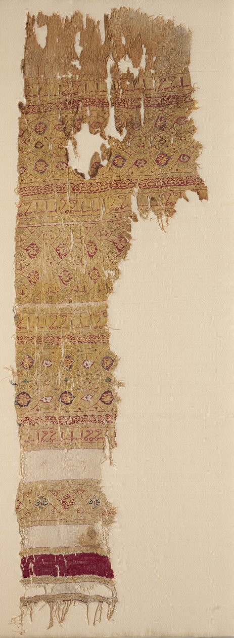 تيراز مع عصابات وأهداب ، 1100s. بواسطة غير معروف