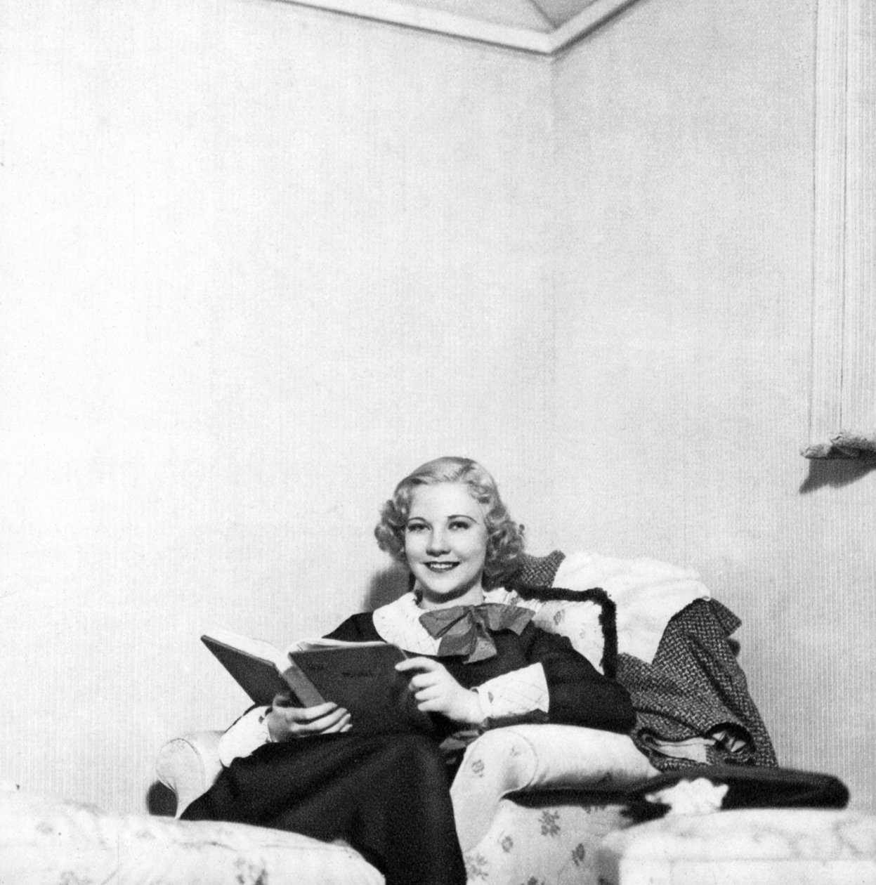 أونا ميركل ، ممثلة سينمائية أمريكية ، 1934-1935 بواسطة غير معروف