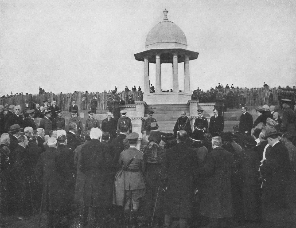 إزاحة الستار عن Chattri بواسطة صاحب السمو أمير ويلز ، 1 فبراير 1921 ، 1939 بواسطة غير معروف