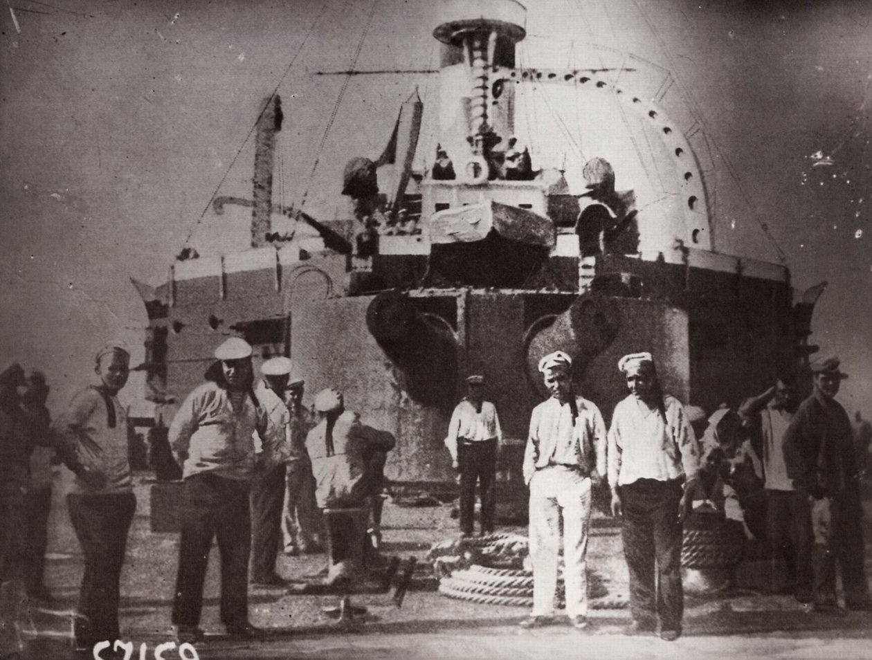 انتفاضة في سفينة حربية بوتيمكين ، كونستانتا ، رومانيا ، 1905 بواسطة غير معروف