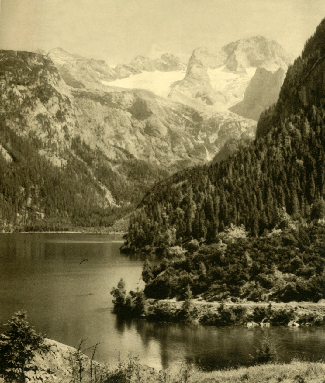 Vorderer Gosausee وجبال داخشتاين ، النمسا العليا ، c1935. بواسطة غير معروف