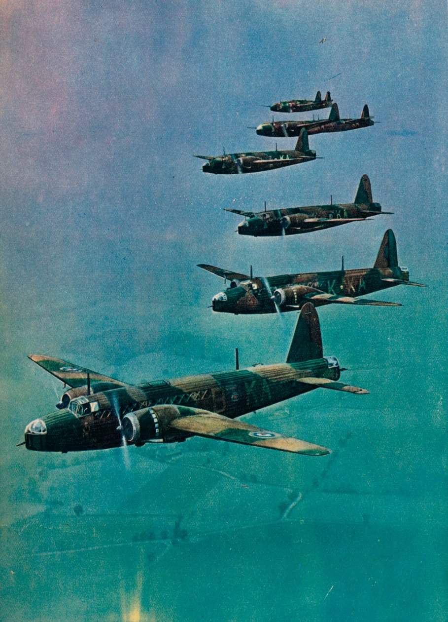 قاذفات ولينغتون في التشكيل ، 1940 بواسطة غير معروف