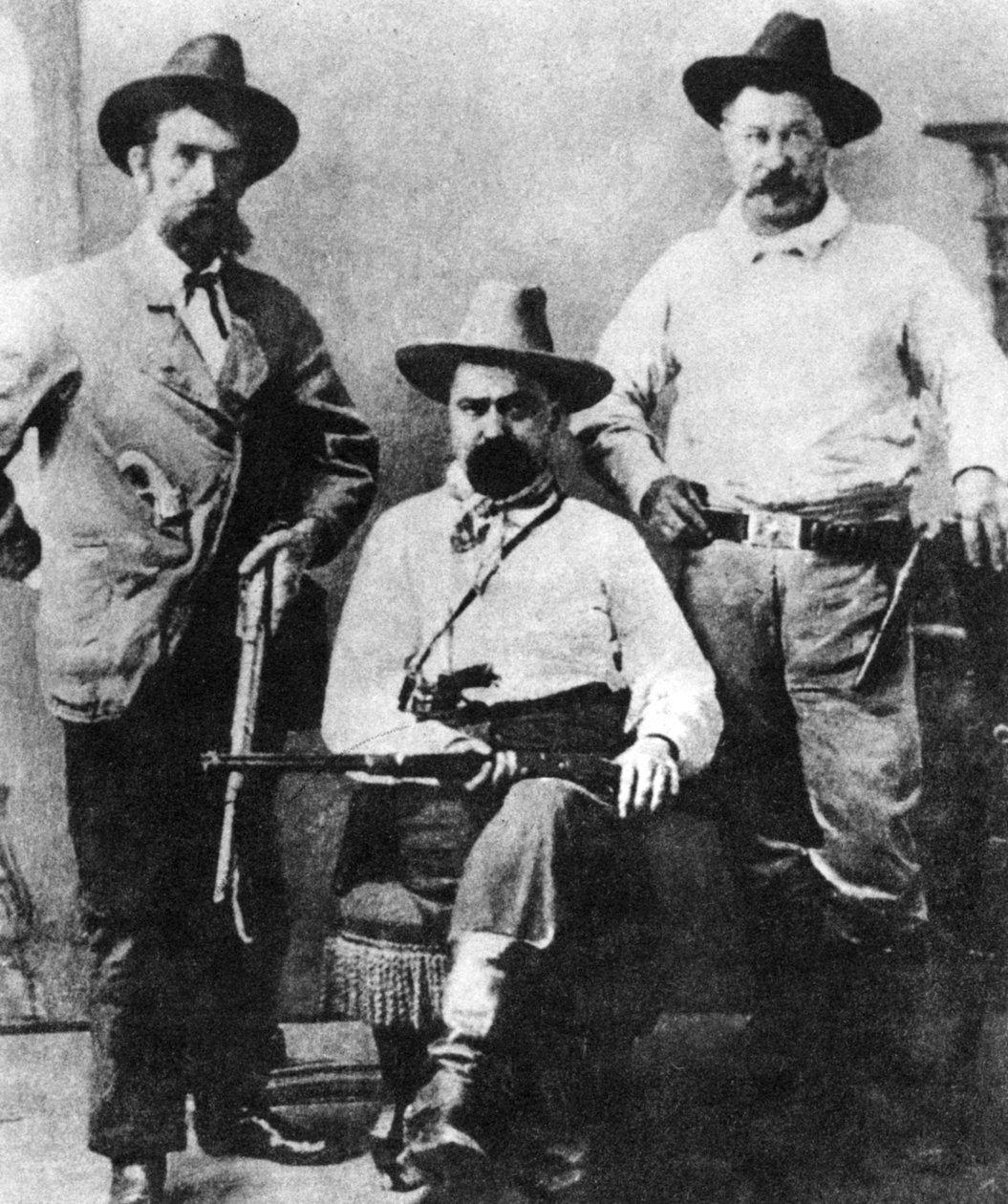 ويليام أ بينكرتون ، يحيط به وكيلان صريحان ، c1870s-1880s 1954 بواسطة غير معروف