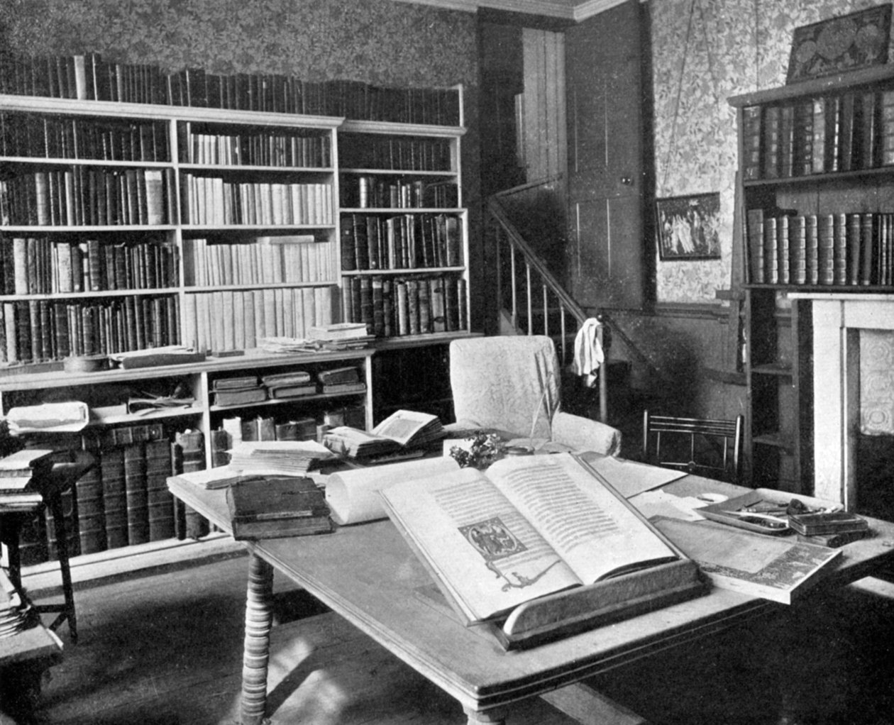 دراسة وليام موريس ، Kelmscott Manor ، Kelmscott ، Oxfordshire ، 1901 بواسطة غير معروف