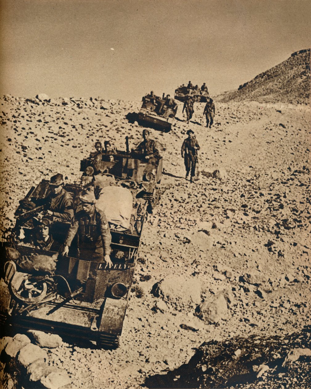 مع رجال أندرسون في تونس عام 1943 بواسطة غير معروف