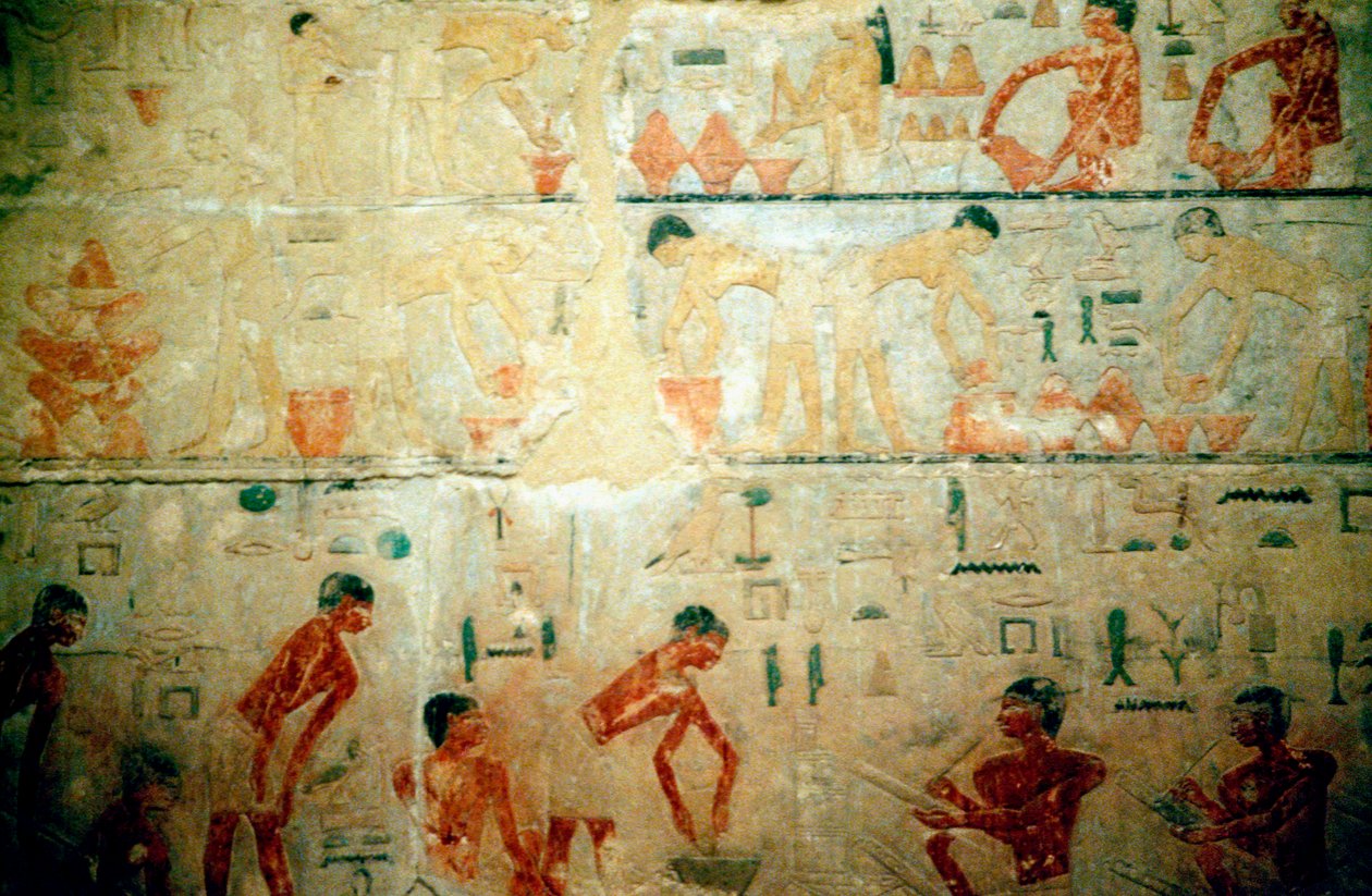 الحياة العملية في مصر القديمة ، رسم جداري من مقبرة الحرفيين بسقارة بواسطة غير معروف