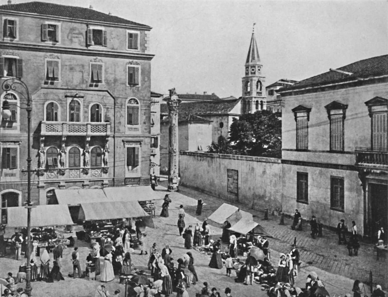 Zara - Piazza delle Erbe، 1913 بواسطة غير معروف