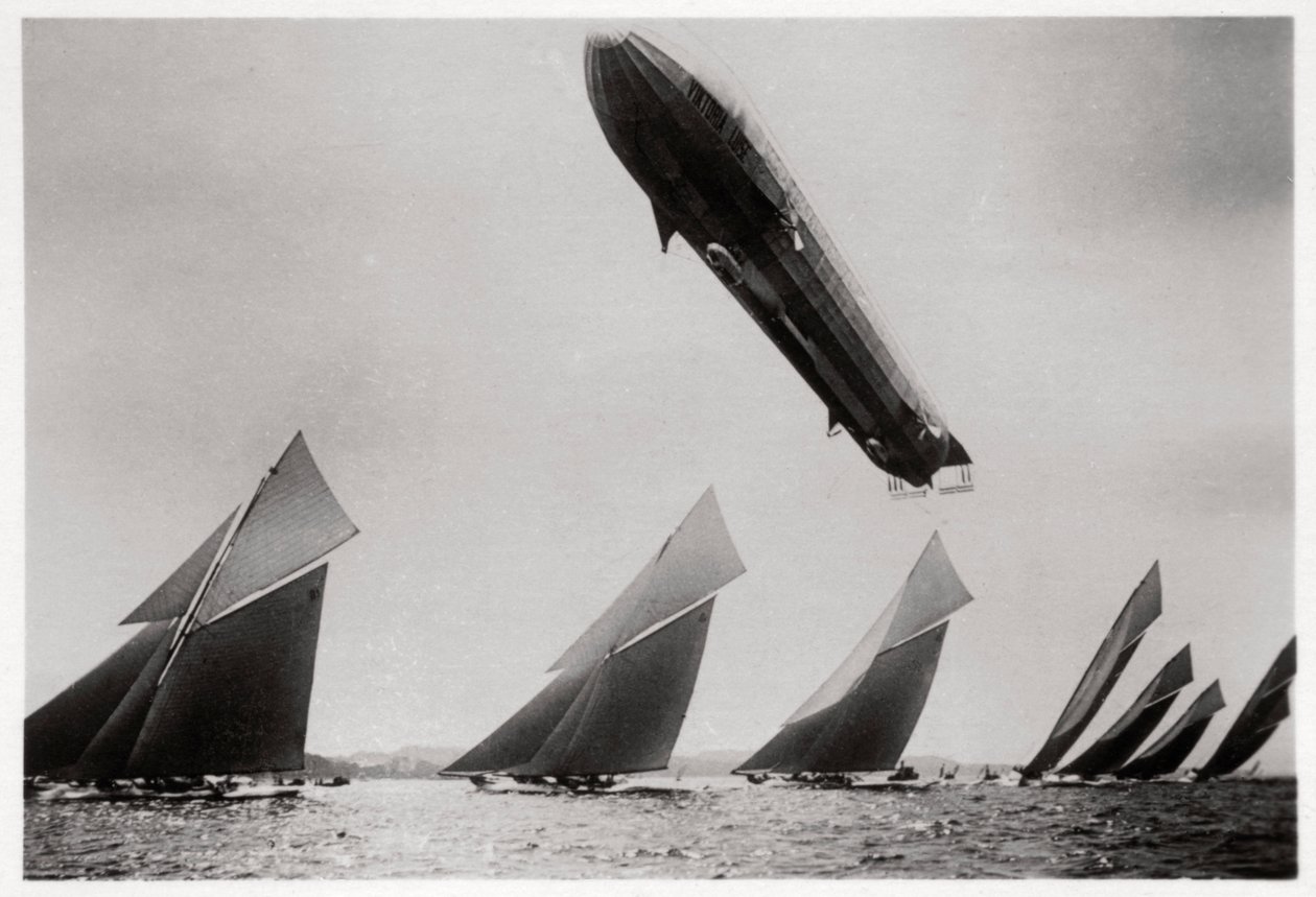 Zeppelin LZ11 Viktoria Luise في الرحلة أثناء Kiel Regatta ، ألمانيا ، 1912 1933 بواسطة غير معروف