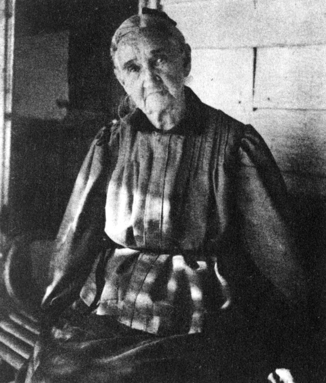 Zerelda Samuel ، أم الخارجين عن القانون الأمريكيين Jesse و Frank James ، c1885-1915 1954 بواسطة غير معروف