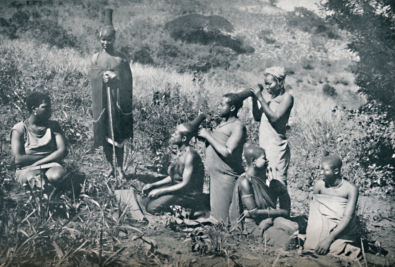 تصفيف شعر بنات الزولو 1912 بواسطة غير معروف