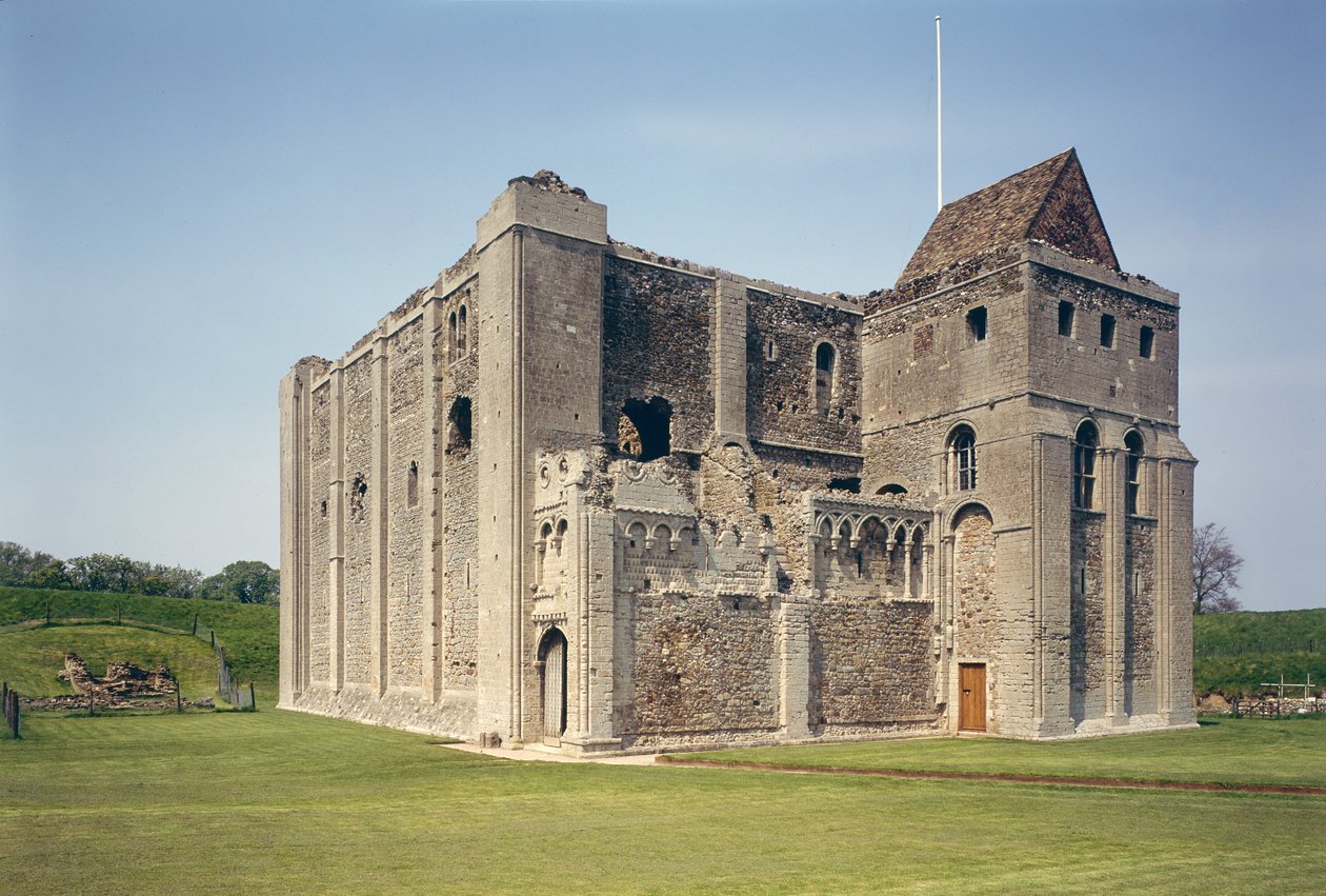 المنظر الخارجي للمحمية ، Castle Rising ، Norfolk ، تم بناؤه عام 1138 بواسطة غير معروف غير معروف