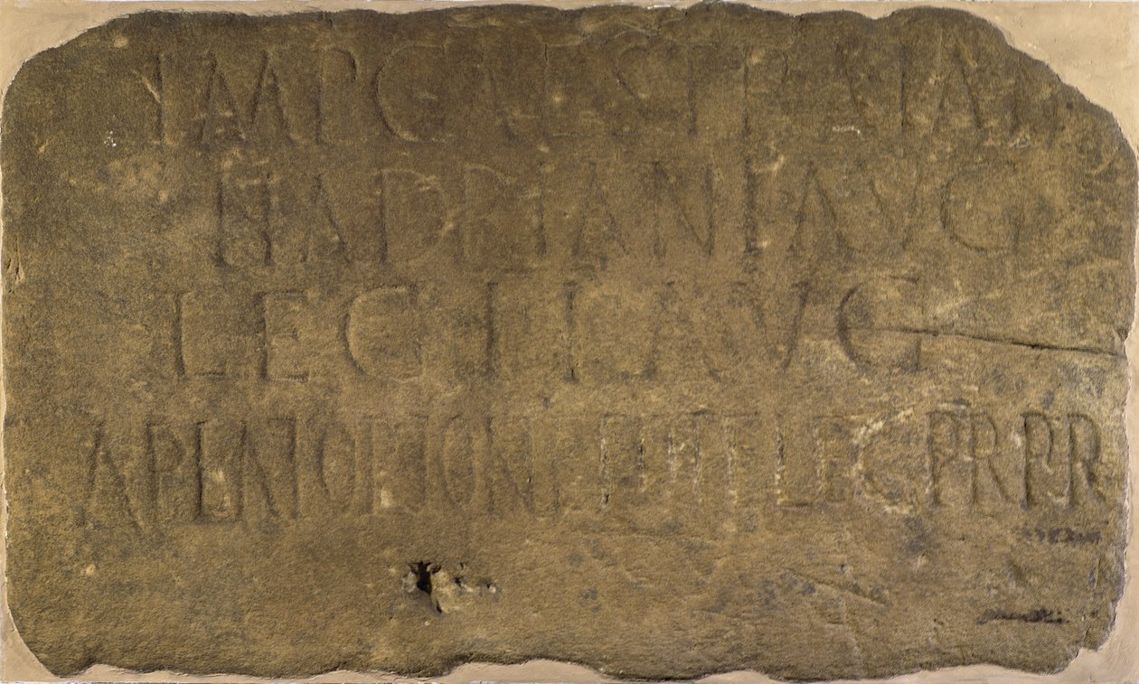 نقش من milecastle 38 على جدار Hadrians ، تسجيل بناء Milecastle بواسطة 2nd Legion Augusta ، 122-125 م بواسطة غير معروف غير معروف