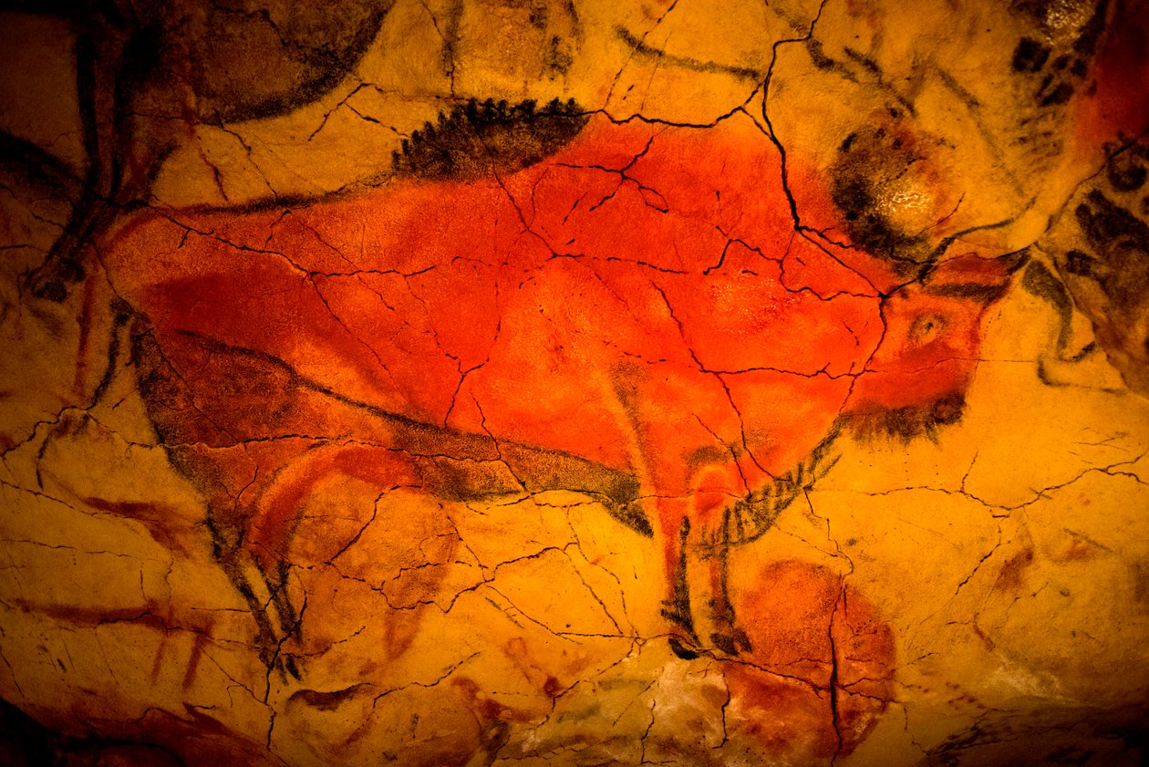 Bison Painting في ألتاميرا الكهوف ، متحف العصر الحجري القديم العلوي ، سانتاندر ، كانتابريا ، إسبانيا بواسطة غير معروف غير معروف
