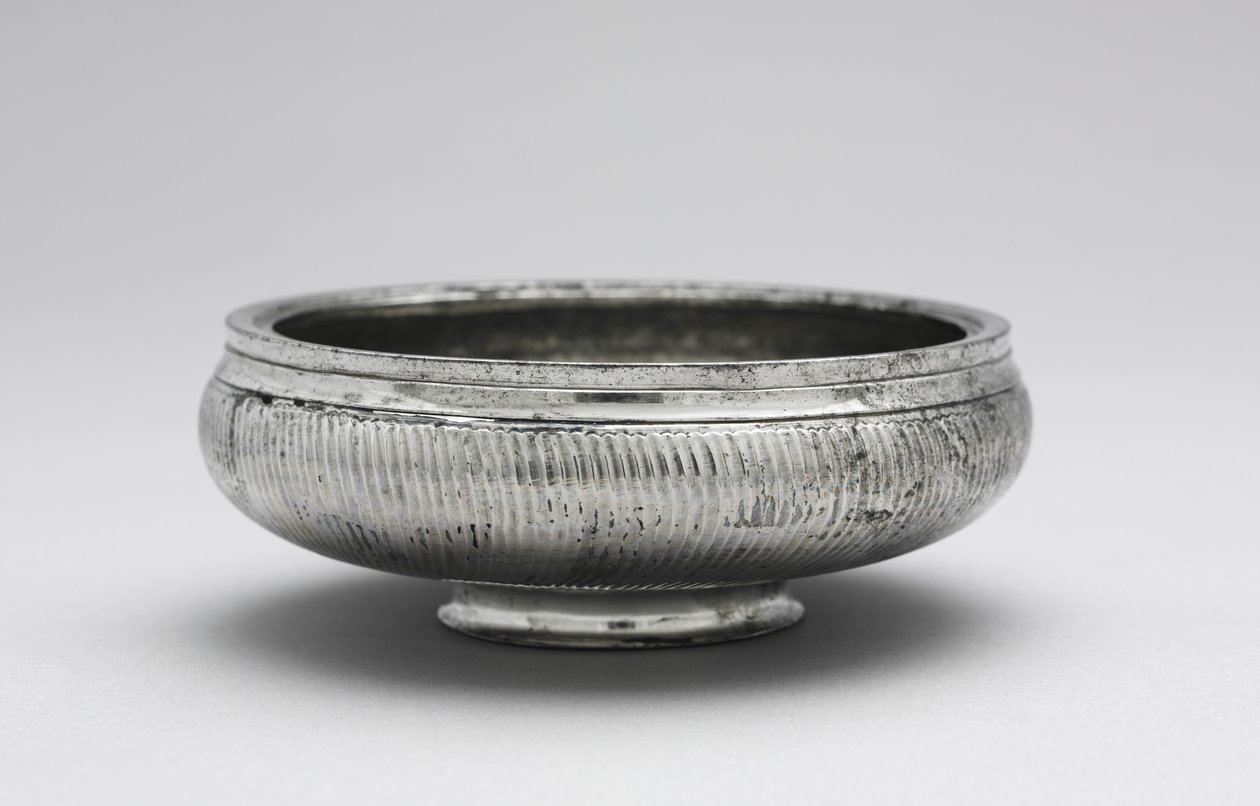 وعاء ، ج 350-600 بواسطة غير معروف