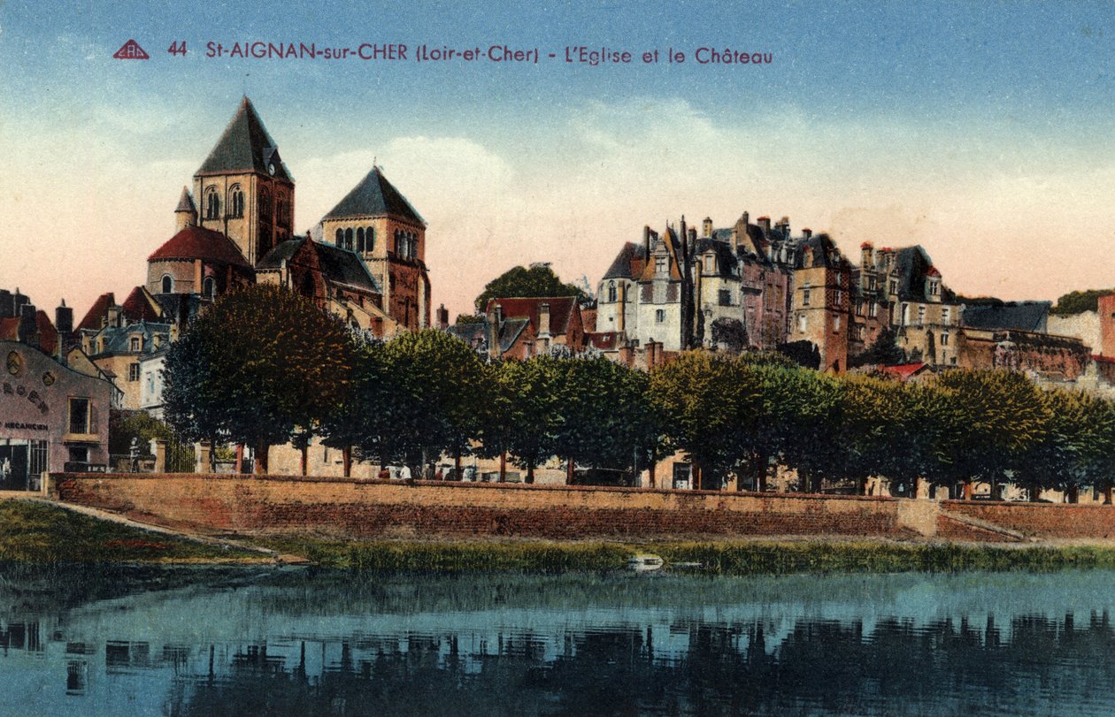 المركز ، Loir et Cher (41) ، Saint Aignan sur Cher (Saint-Aignan-sur-Cher): منظر للمدينة مع الكنيسة والقلعة - بطاقة بريدية نهاية القرنين التاسع عشر والعشرين بواسطة غير معروف