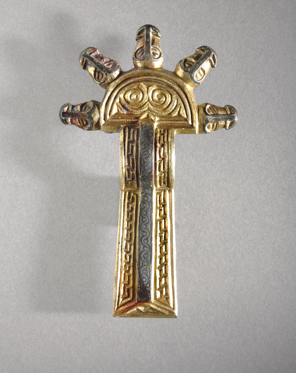 زوج من Fibulae ، Alemannic ، 500s-600s بواسطة غير معروف