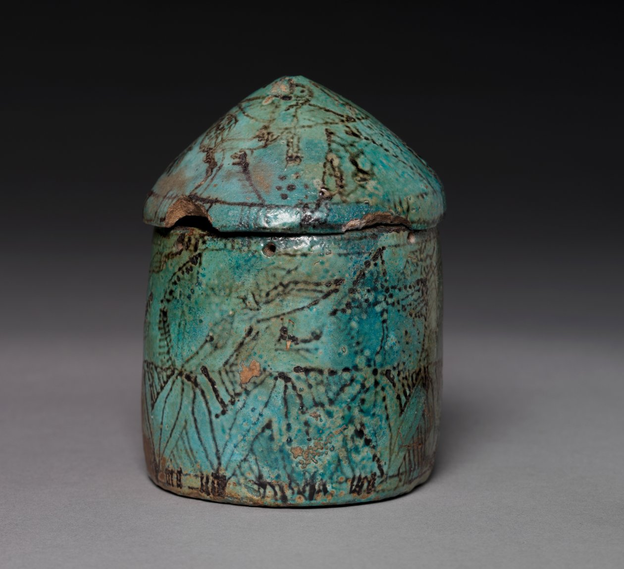 Pyxis with Lid ، أواخر المملكة الوسطى إلى أوائل المملكة الحديثة ، حوالي 1901-1525 قبل الميلاد بواسطة غير معروف
