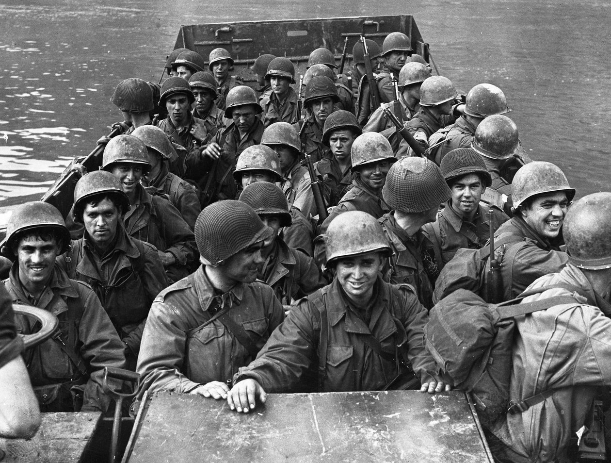 الحرب العالمية الثانية (1939-1945) - الحرب العالمية الثانية (الحرب العالمية الثانية أو الحرب العالمية الثانية): بوبارد بالقرب من كوبلنز (ألمانيا) في 22 مارس بواسطة غير معروف