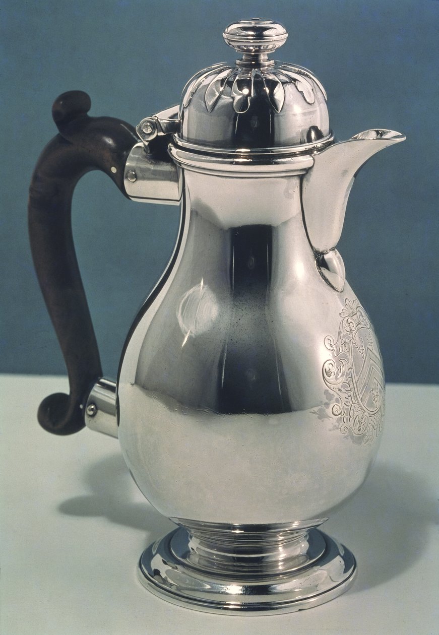 إبريق فضي من Simon Pantin بواسطة غير معروف