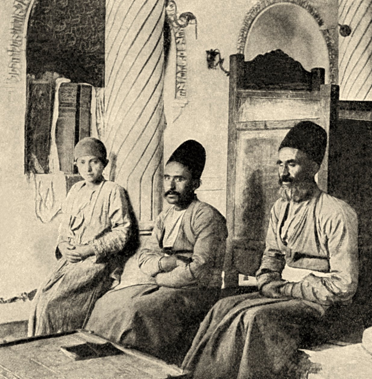  بواسطة فنان غير معروف