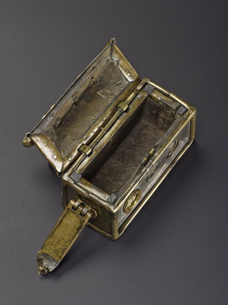 The Monymusk Reliquary ، القرن الثامن الميلادي بواسطة غير معروف