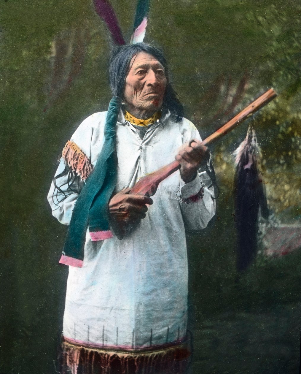 الولايات المتحدة الأمريكية ، صورة لرجل الطب الأمريكي الأصلي ، C1910 (صورة) بواسطة فنان غير معروف