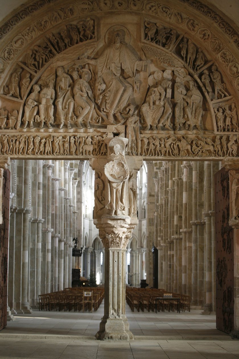 بوابة Vezelay Basilica narthex ، فيزيلاي ، فرنسا بواسطة غير معروف