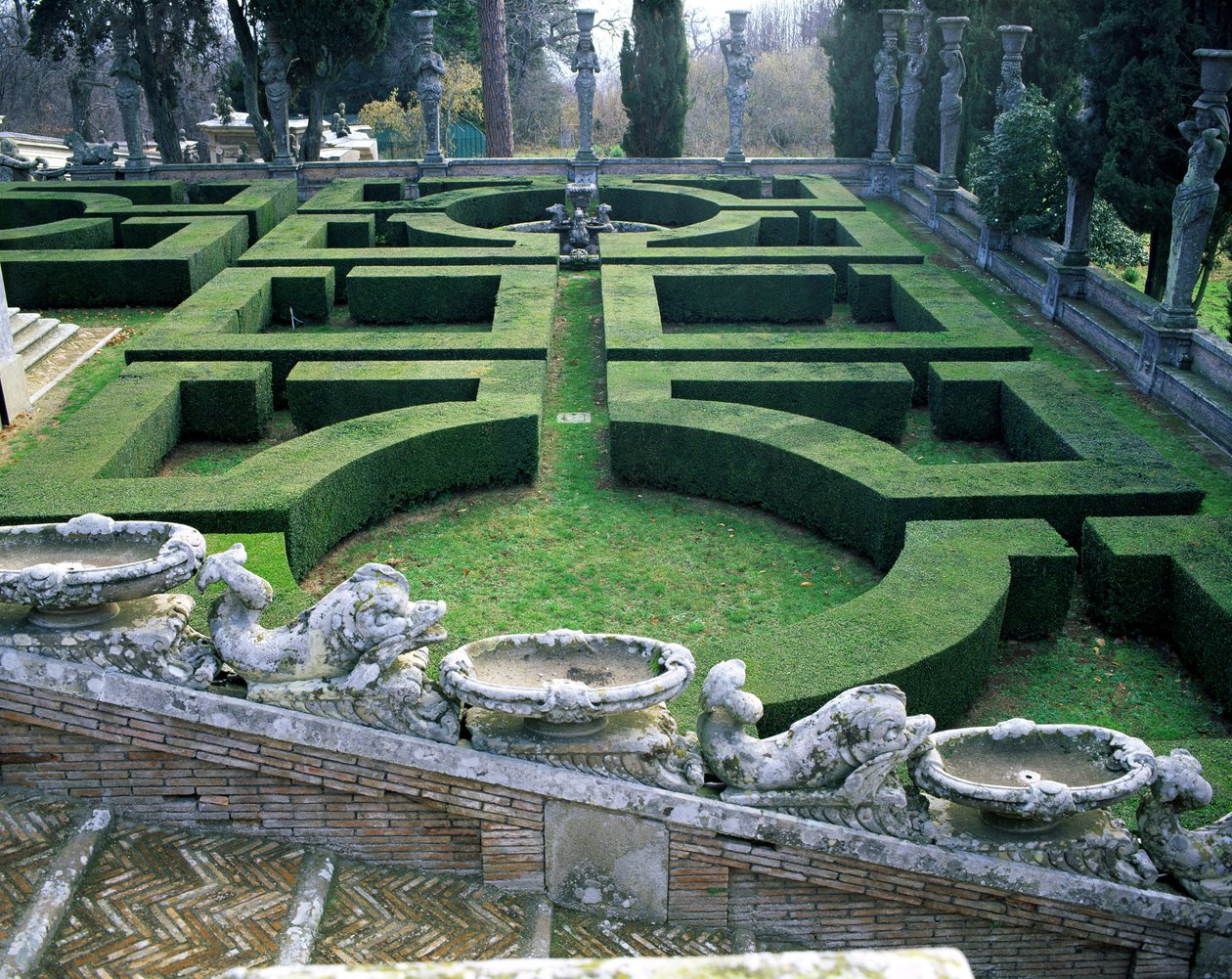 منظر للحدائق العلوية أمام الكازينو أو "Palazzina" ، صممه Giacomo del Duca (حوالي 1520-1604) حوالي 1584-6 (صورة) بواسطة غير معروف