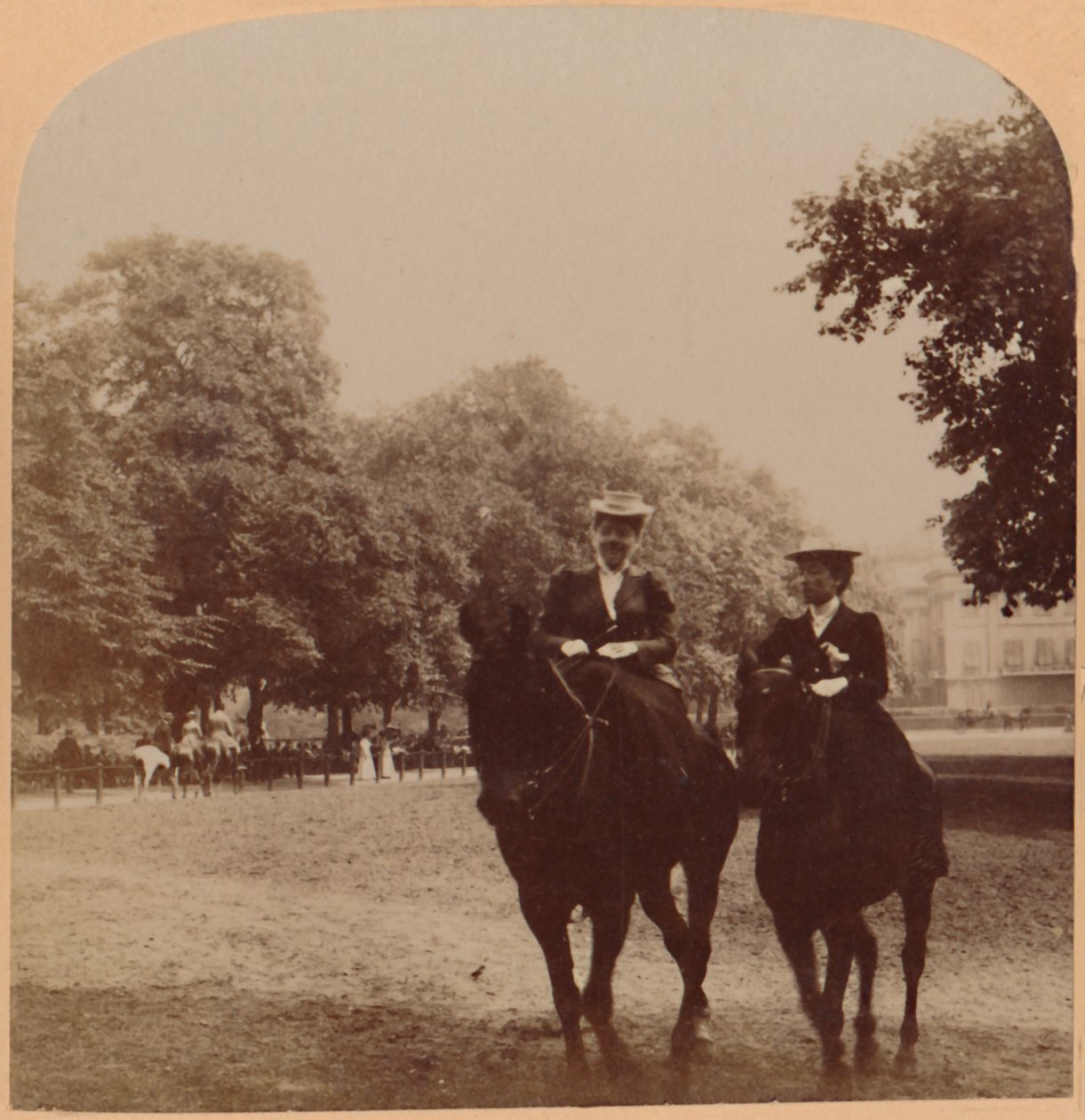 رحلة الصباح الباكر ، Rotten Row ، Hyde Park ، لندن ، إنجلترا ، 1896. بواسطة أندروود أند أندروود