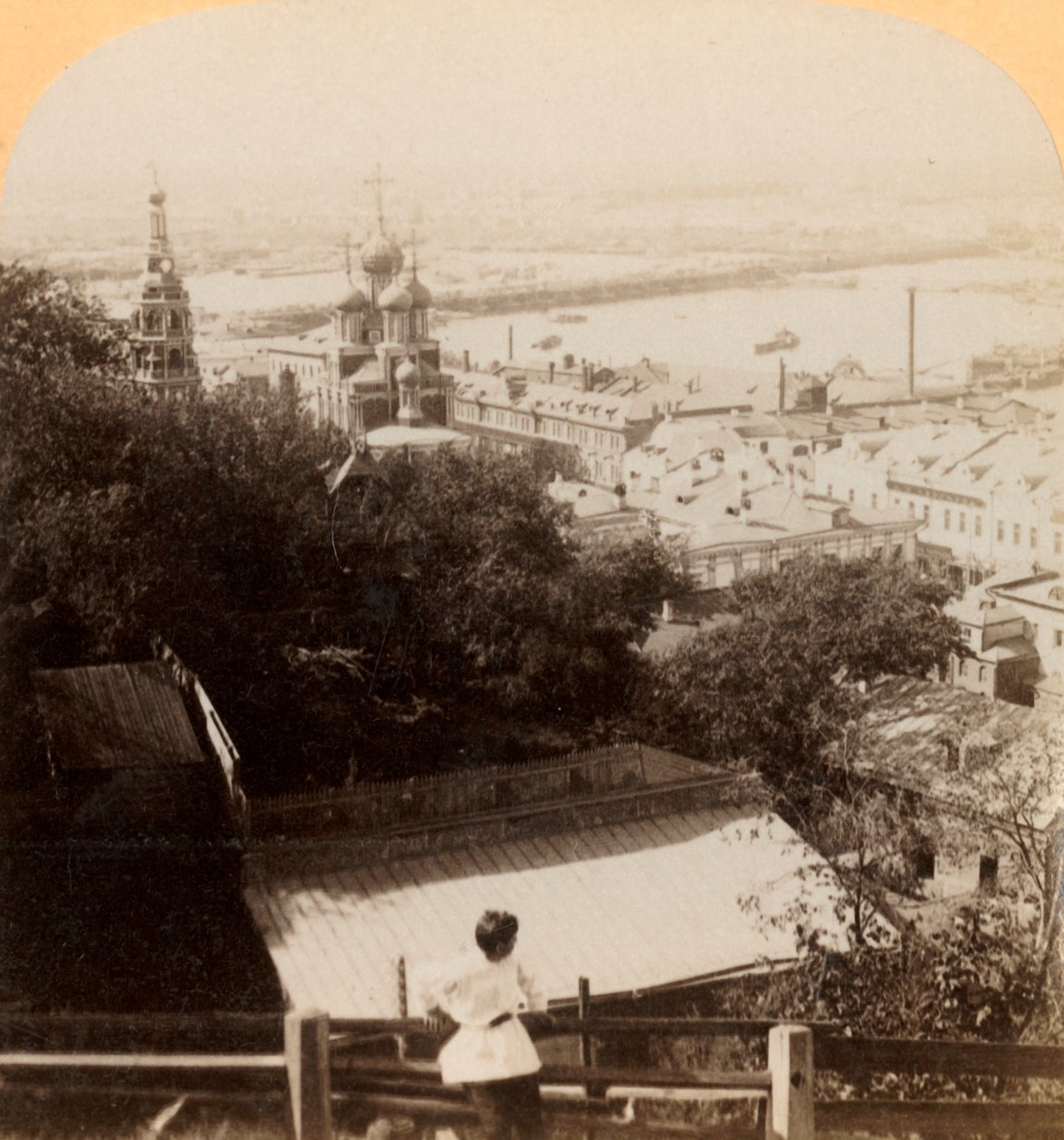 نيجني نوفغورود ، روسيا ، مكان السوق الصيفي لجميع الأمم ، 1898. بواسطة أندروود أند أندروود